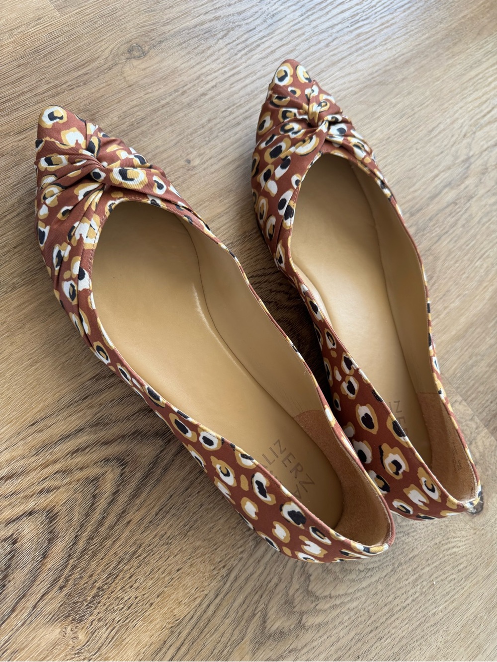 Naturalizer Rust Leopard-Print Pointed Knot Flats